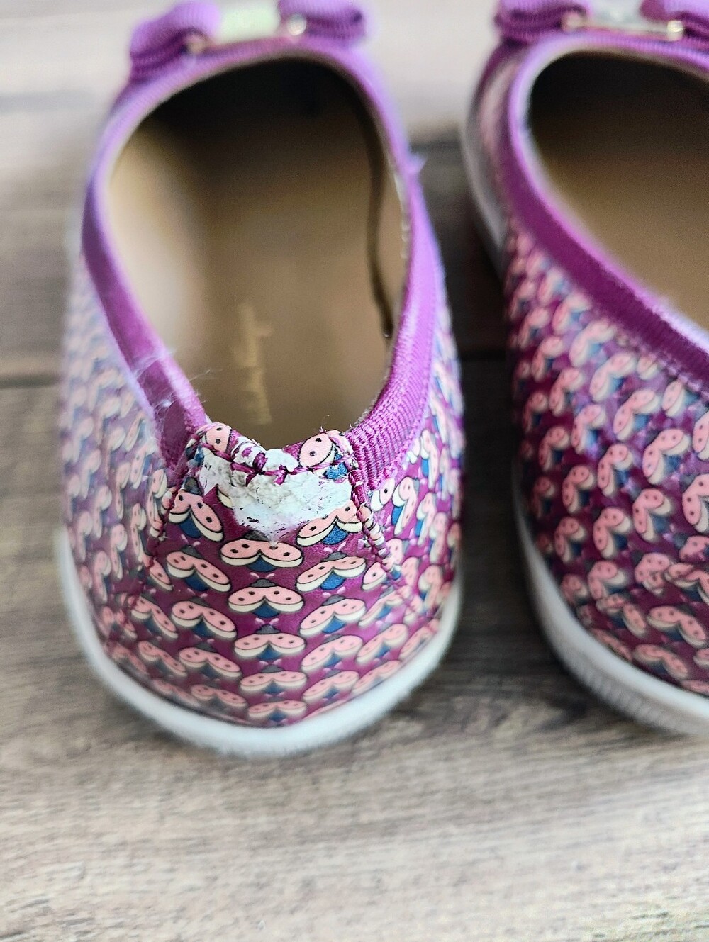Salvatore Ferragamo Purple Bow Flats - Picture 3 of 6